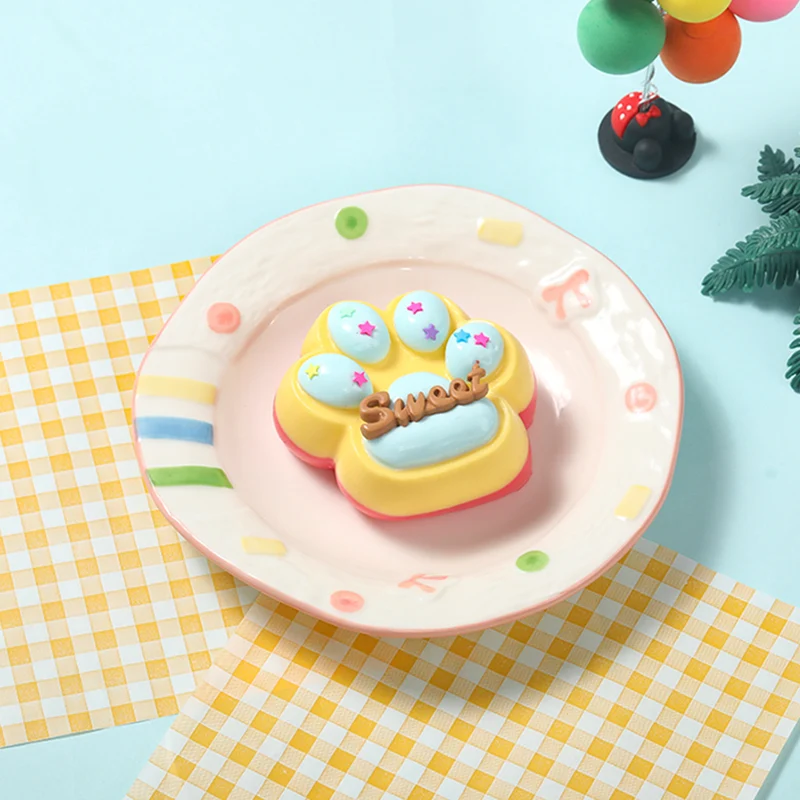 Cake Cat Paw Taba Squishy - Image 4
