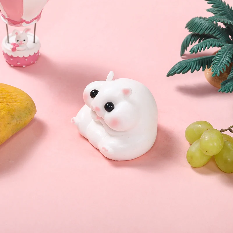 65g White Hamster Squishy - Image 4