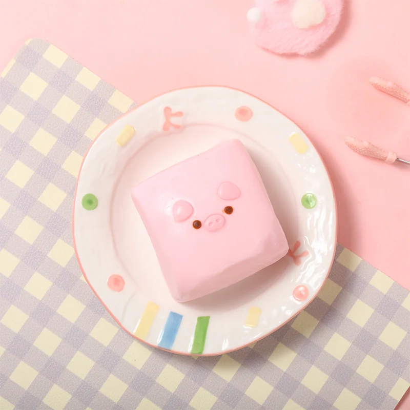 Pink Square Pig Taba Squishy - Image 4
