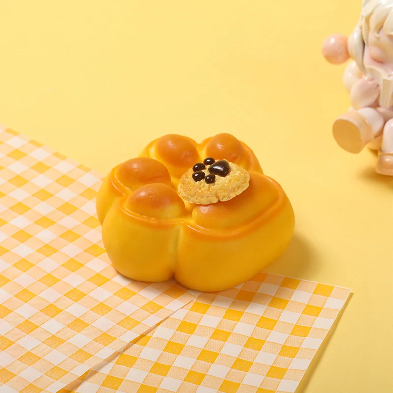 Roast Cat Paw Taba Squishy - Image 4